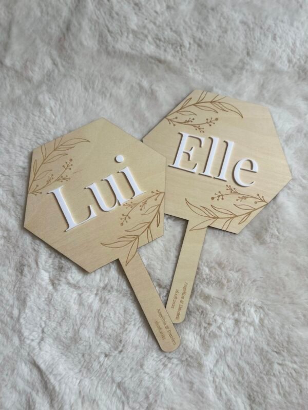 Pancartes Jeu des marié(e)s "Lui/Elle/Moi" - Bois et Acrylique